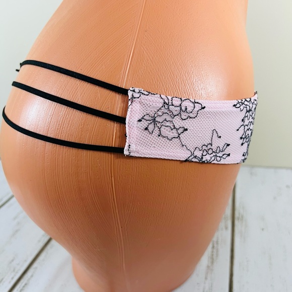 Victoria’s Secret Strappy V-String Sexy Thong Pantie Retired Vintage - Picture 3 of 10